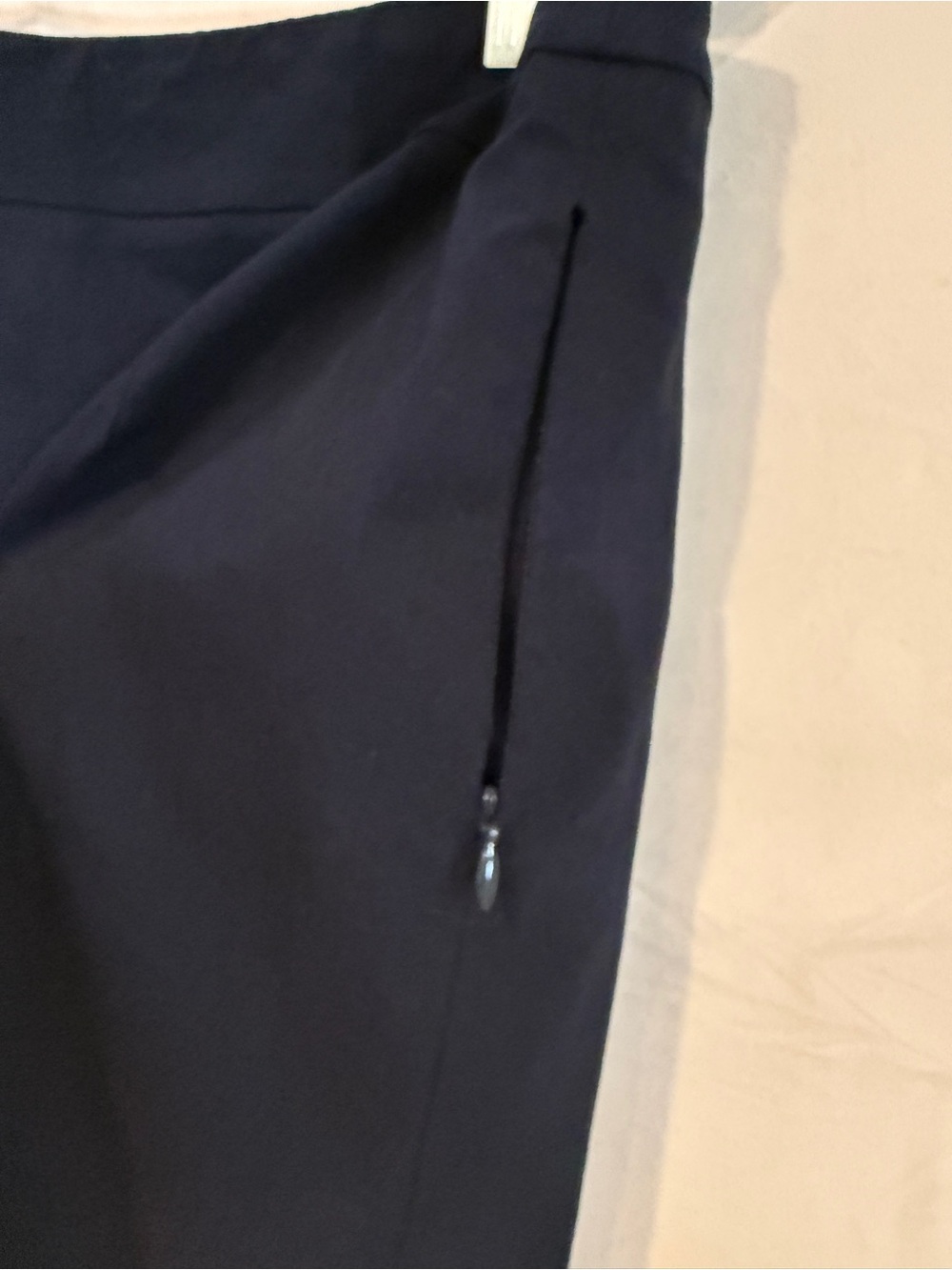 J. McLaughlin Navy Scallop-Hem Skort - Picture 4 of 11